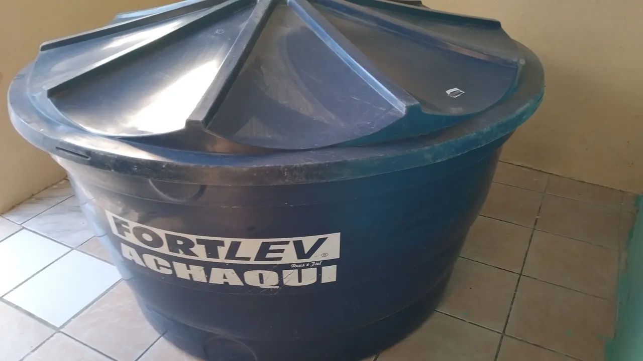Vendo caixa d'água de 1000 litros Fortlev em Olinda 