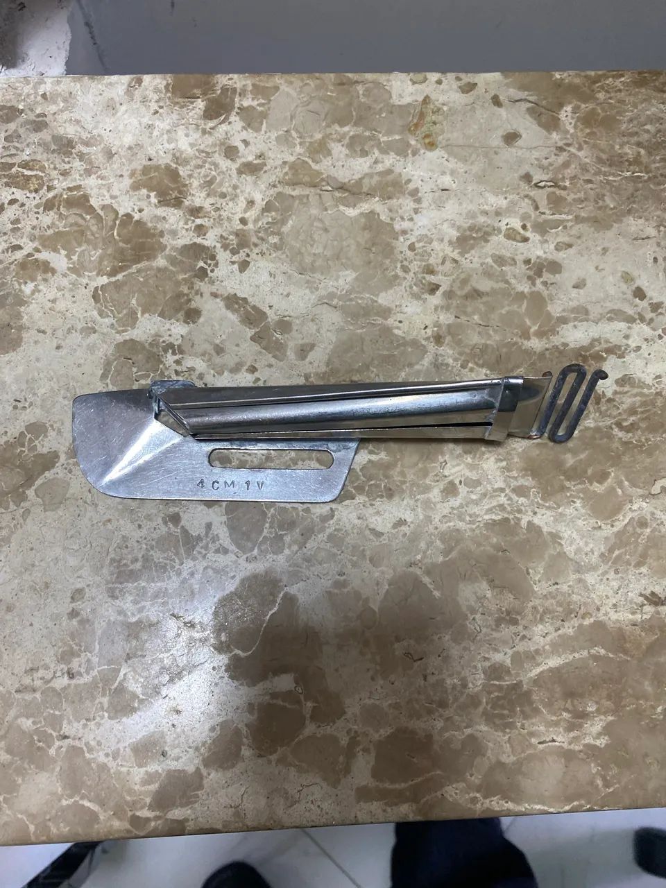 Aparelho de viés goleira e reta