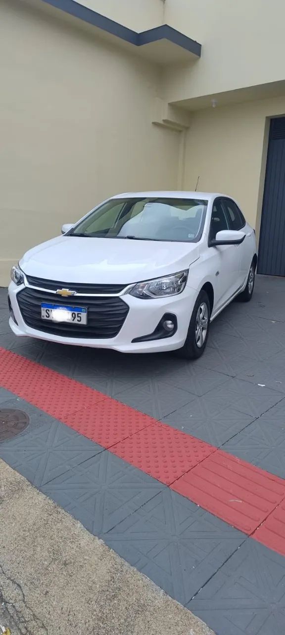 Chevrolet Onix Hatch 1.0 12V Flex Mec. 4P 2024