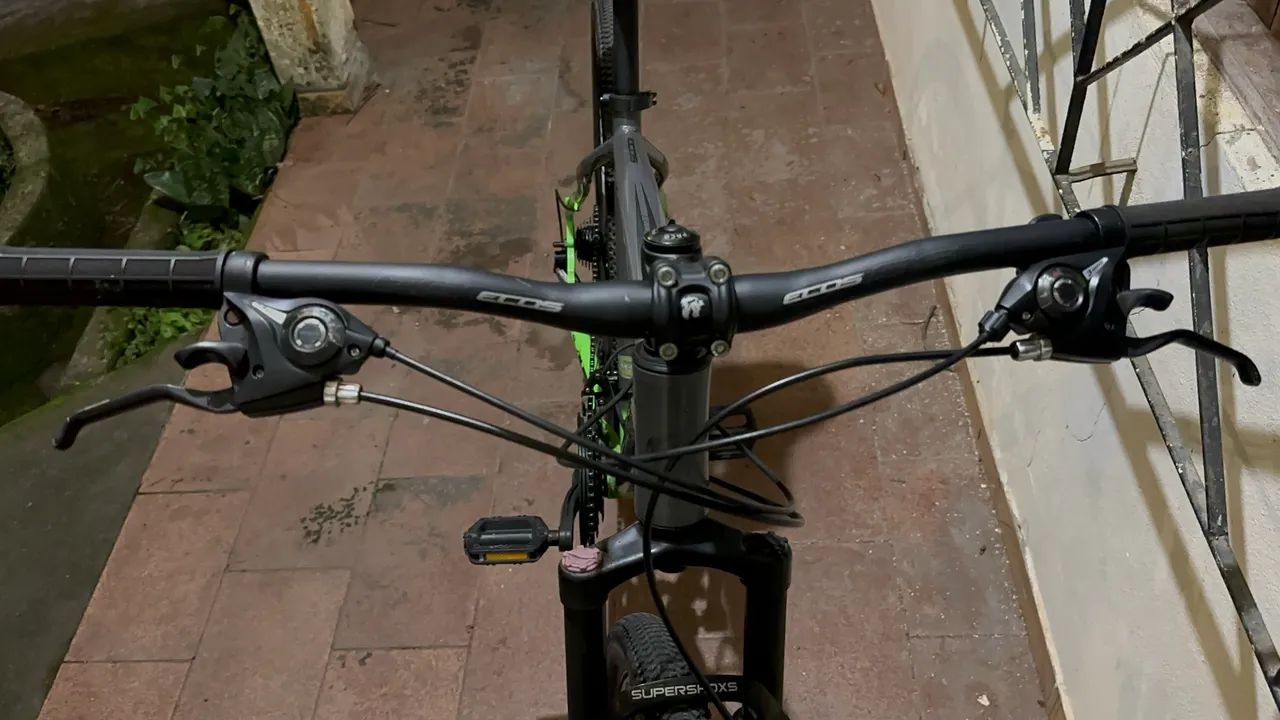 Bicicleta aro 29 - Foto 4