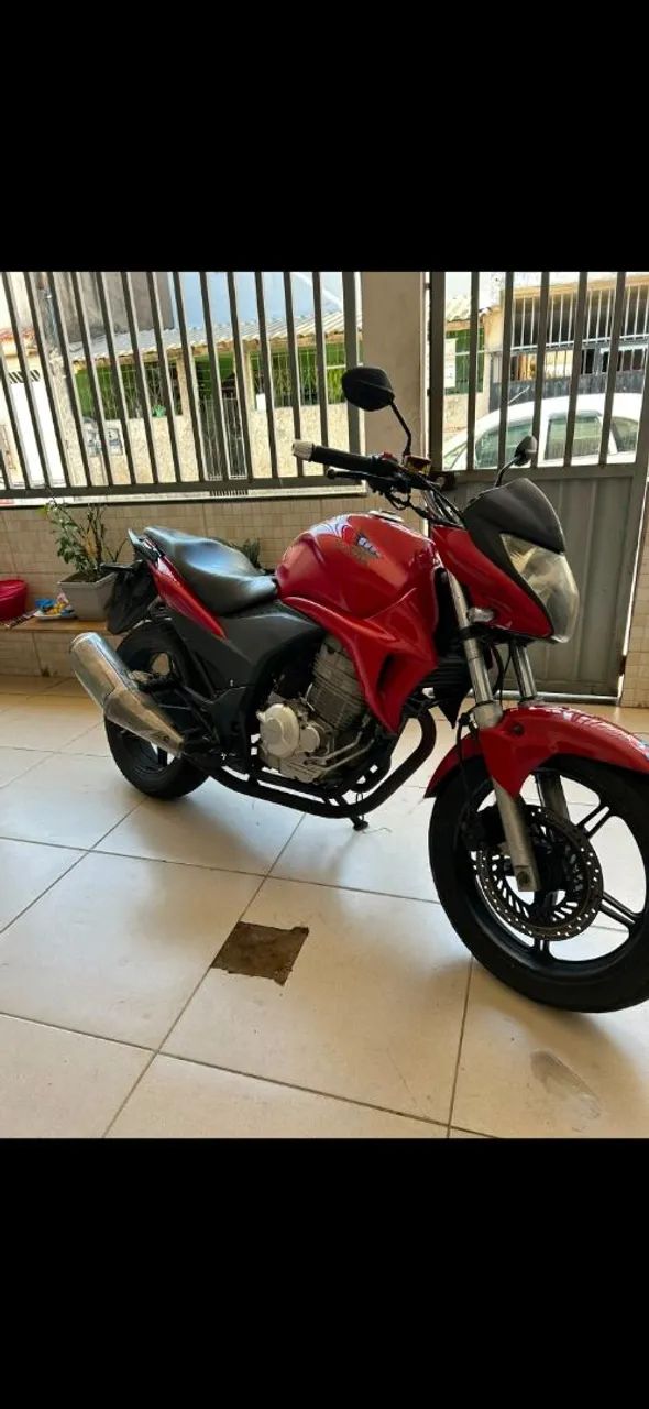 Vendo moto CB 300  - Foto 2