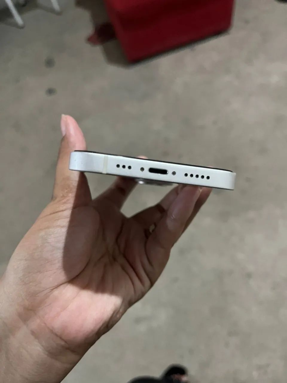 iPhone 13, 128gb Face ID ok bateria em 76% sem marcas de uso - Foto 2