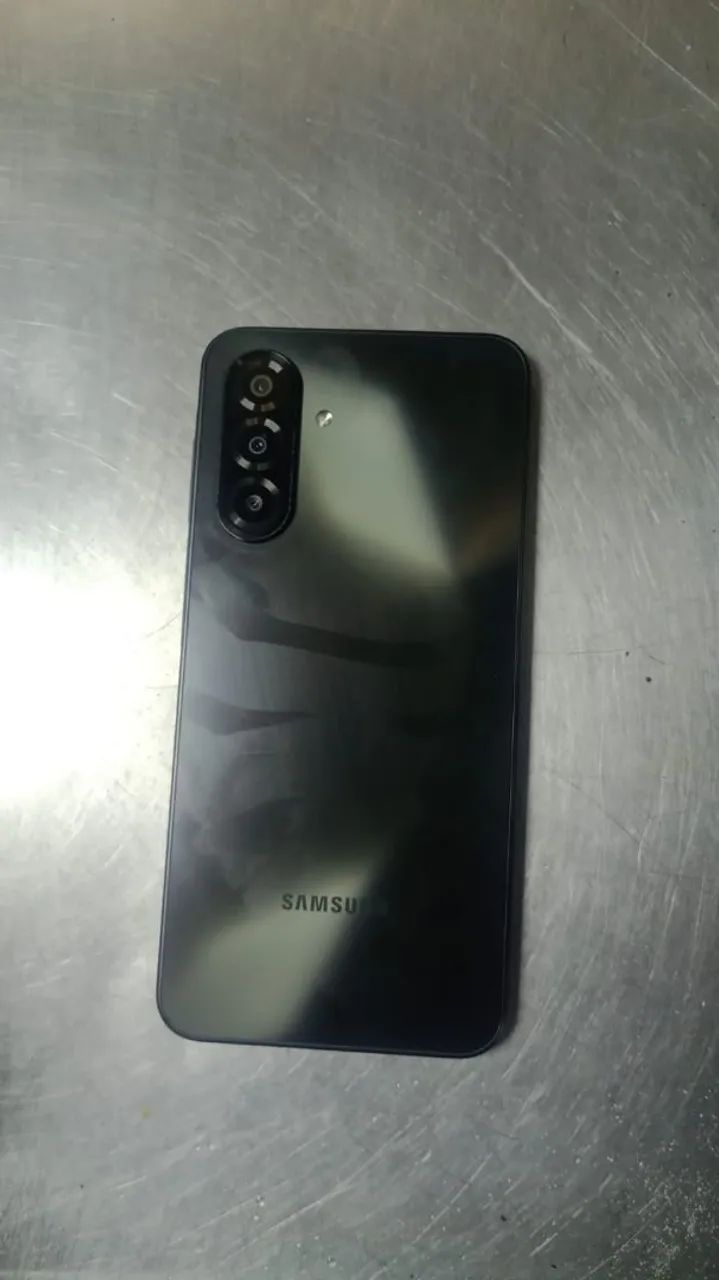 Samsung A17 - Foto 2