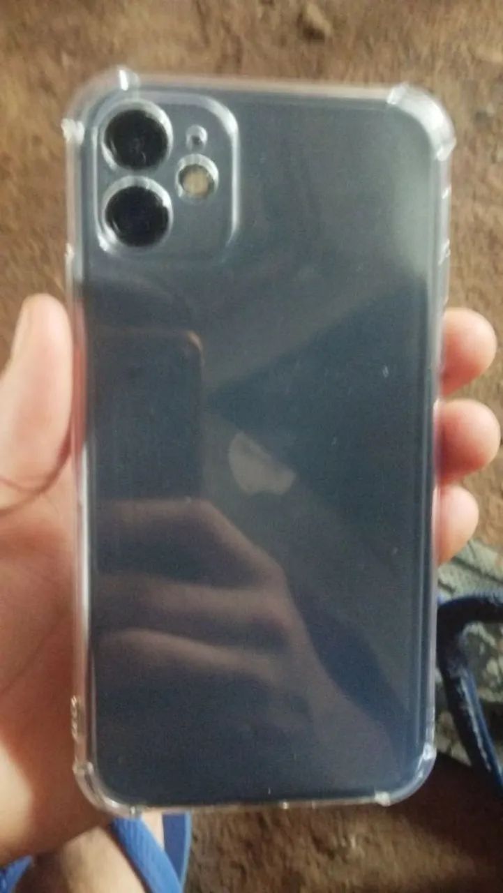 Vendo iPhone 11 novo 