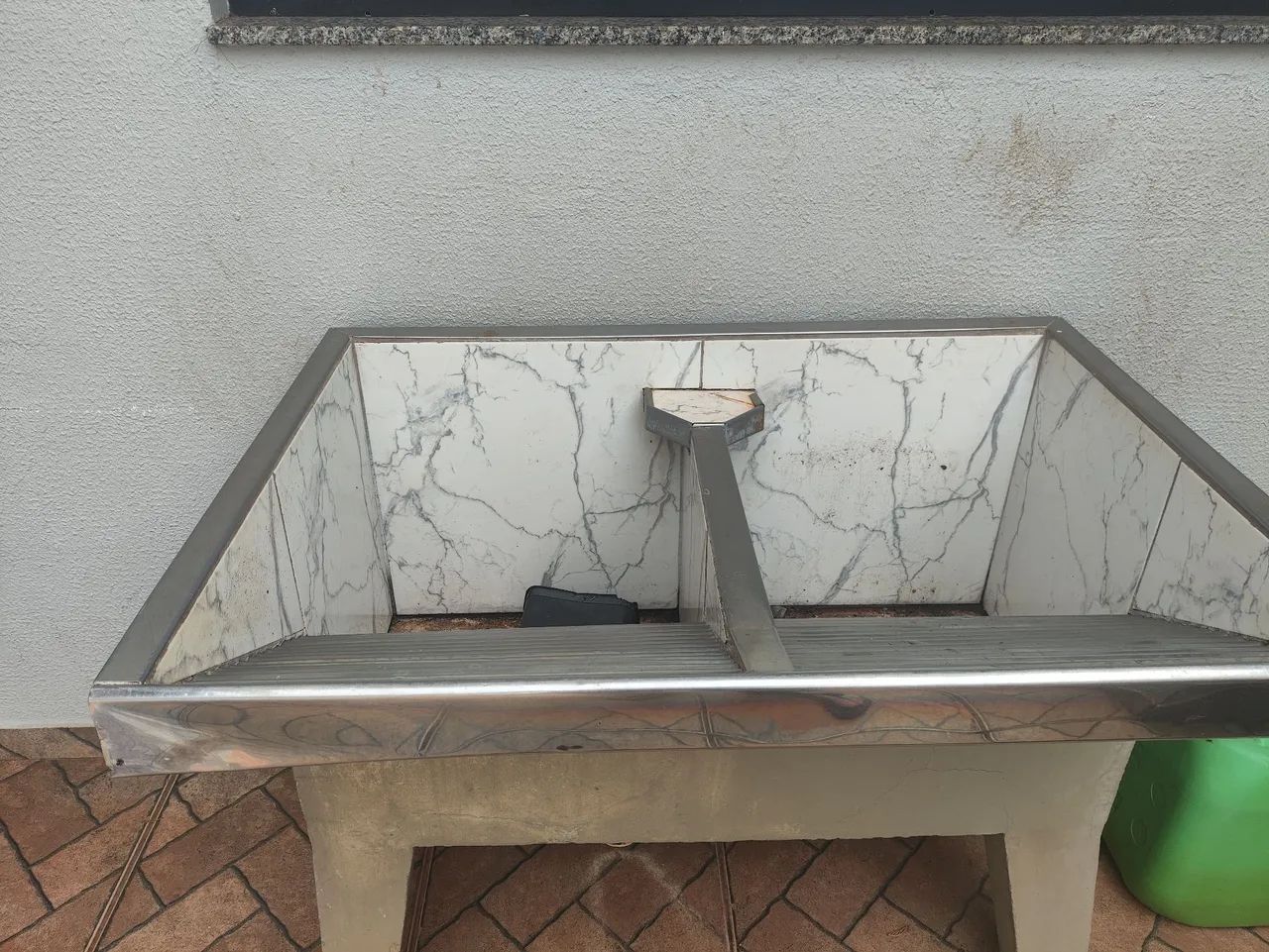 Tanque de concreto duplo