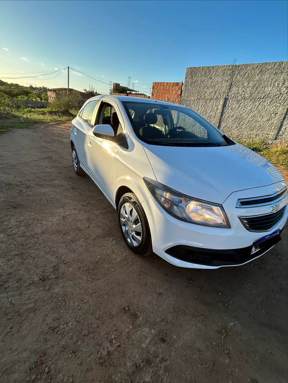 Chevrolet Onix ONIX HATCH LT 1.4 8V FlexPower 5p Mec. 2016