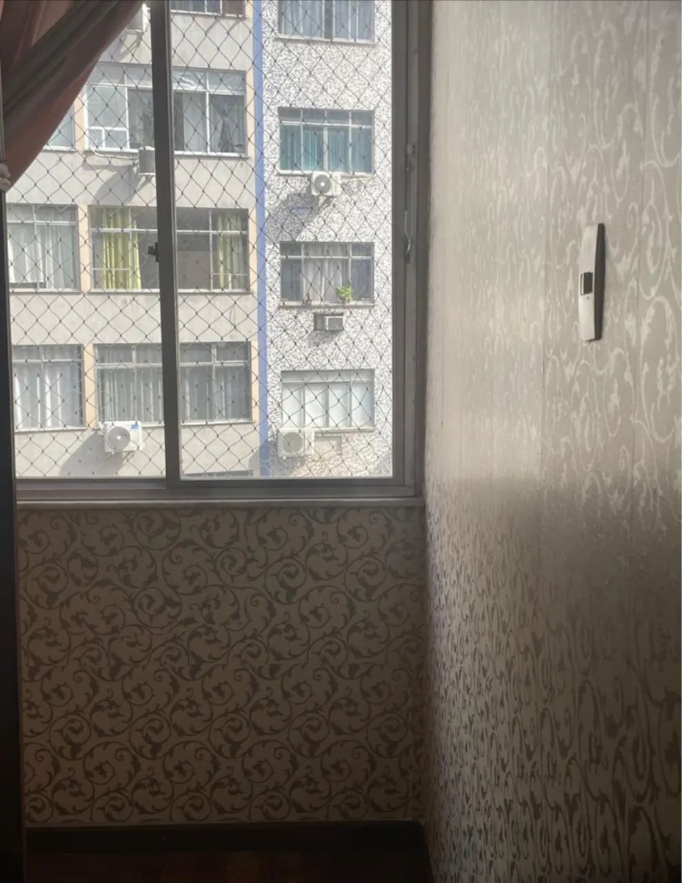 Alugo quarto para mulheres com emprego fixo - Foto 2