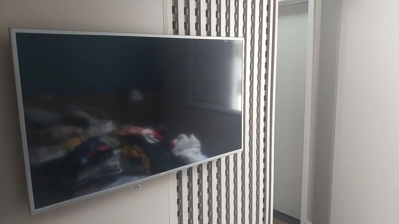 Vendo tv Samsung 49 polegadas  - Foto 4