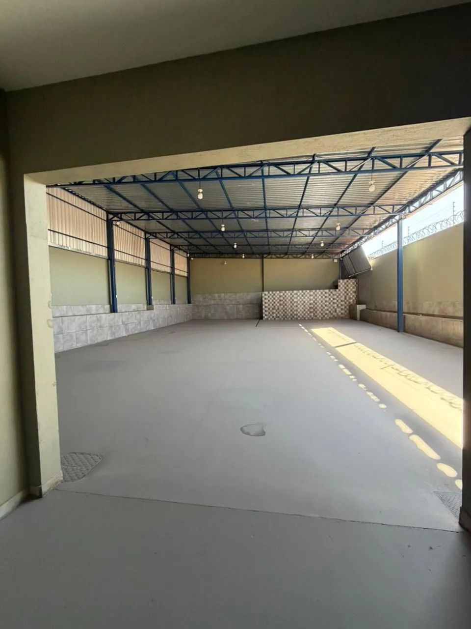 Galpão com apartamento amplo em Luziânia-go - Foto 4