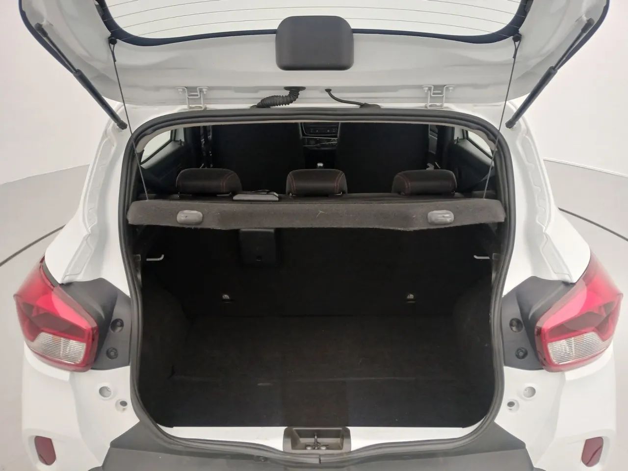 Renault Kwid 1.0 Zen, foto 9 de 18