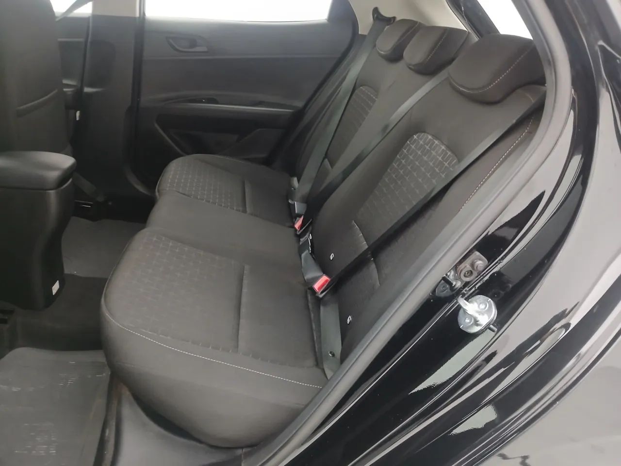 Hyundai HB20 Limited 1.0 TB Flex 12V Aut., foto 17 de 18
