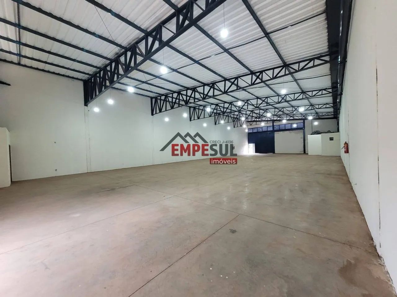 Vendo Galpão na 903 sul Avenida LO 23 com 402m2 - Foto 2