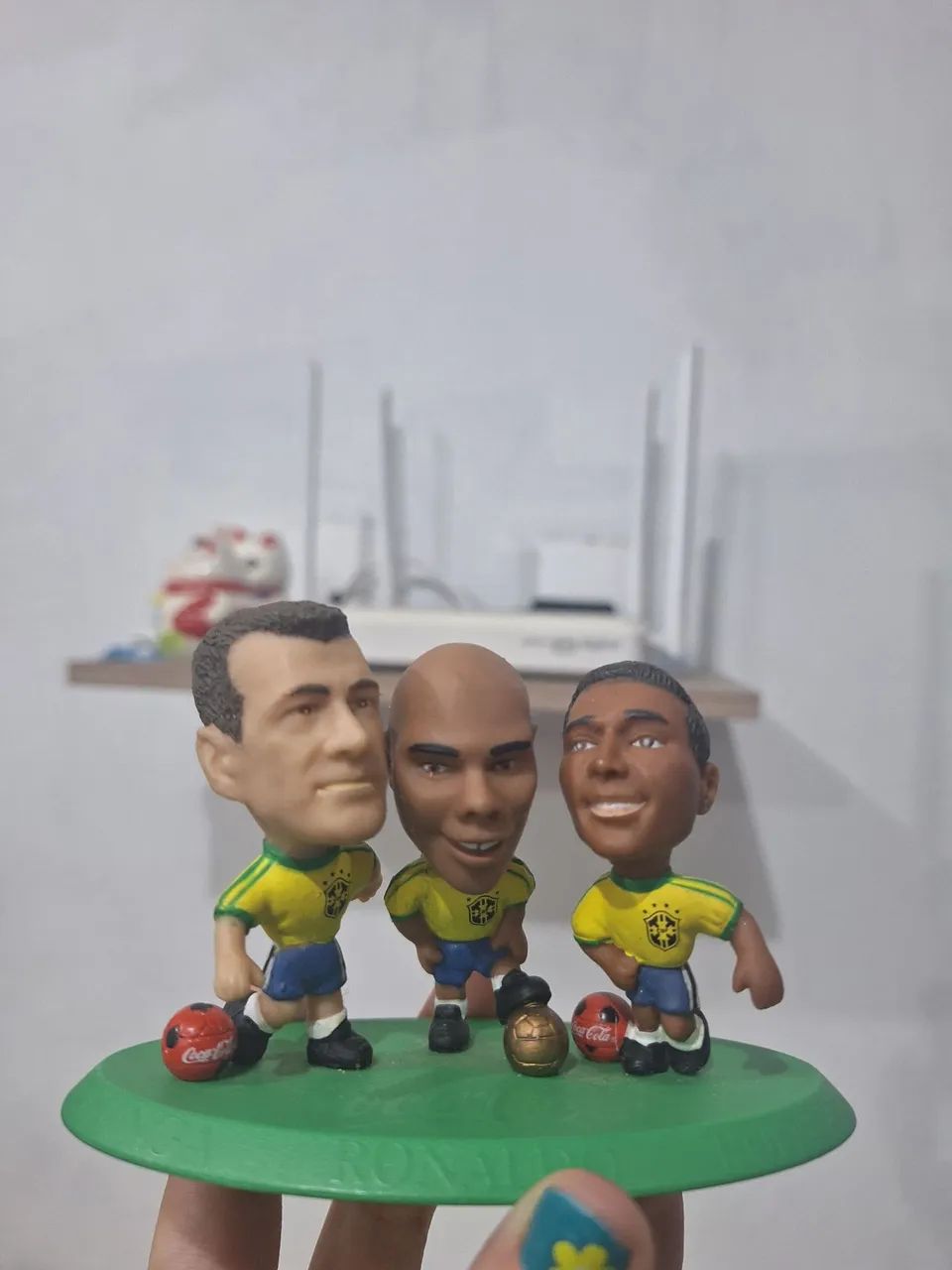 Trio de mini craques coca cola coleção anos 90 - Foto 2