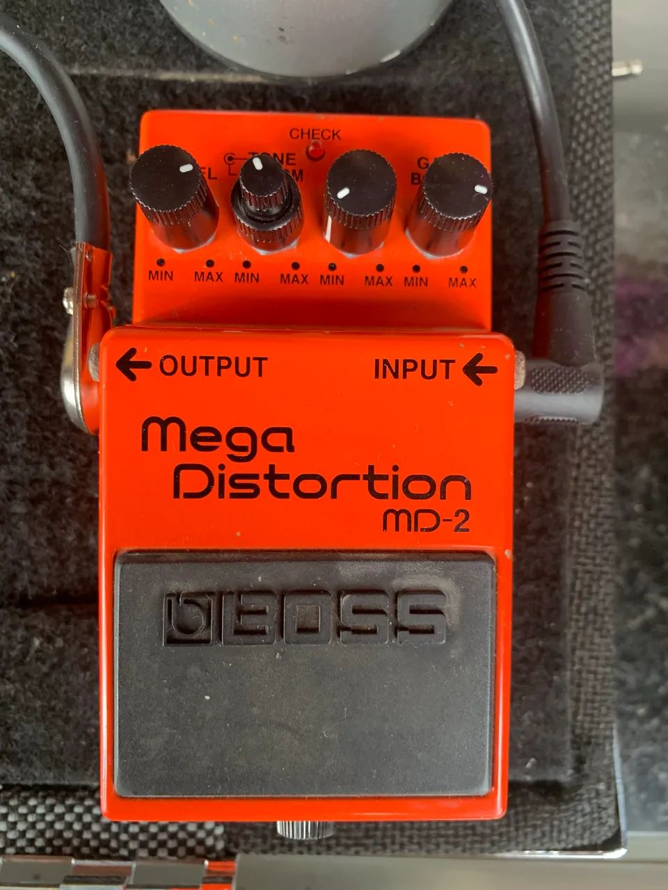 BOSS MD-2 Mega Distortion  