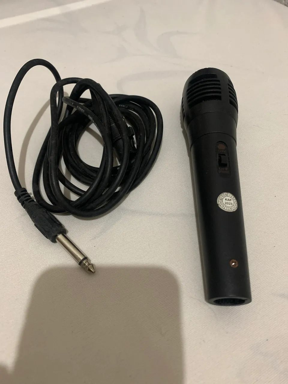 Microfone karaokê 