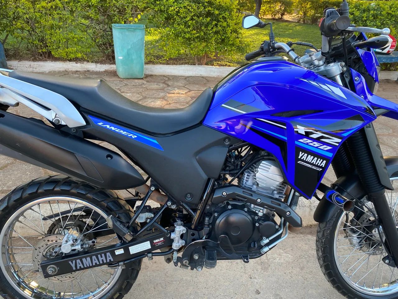 XTZ Lander 250 - Foto 5