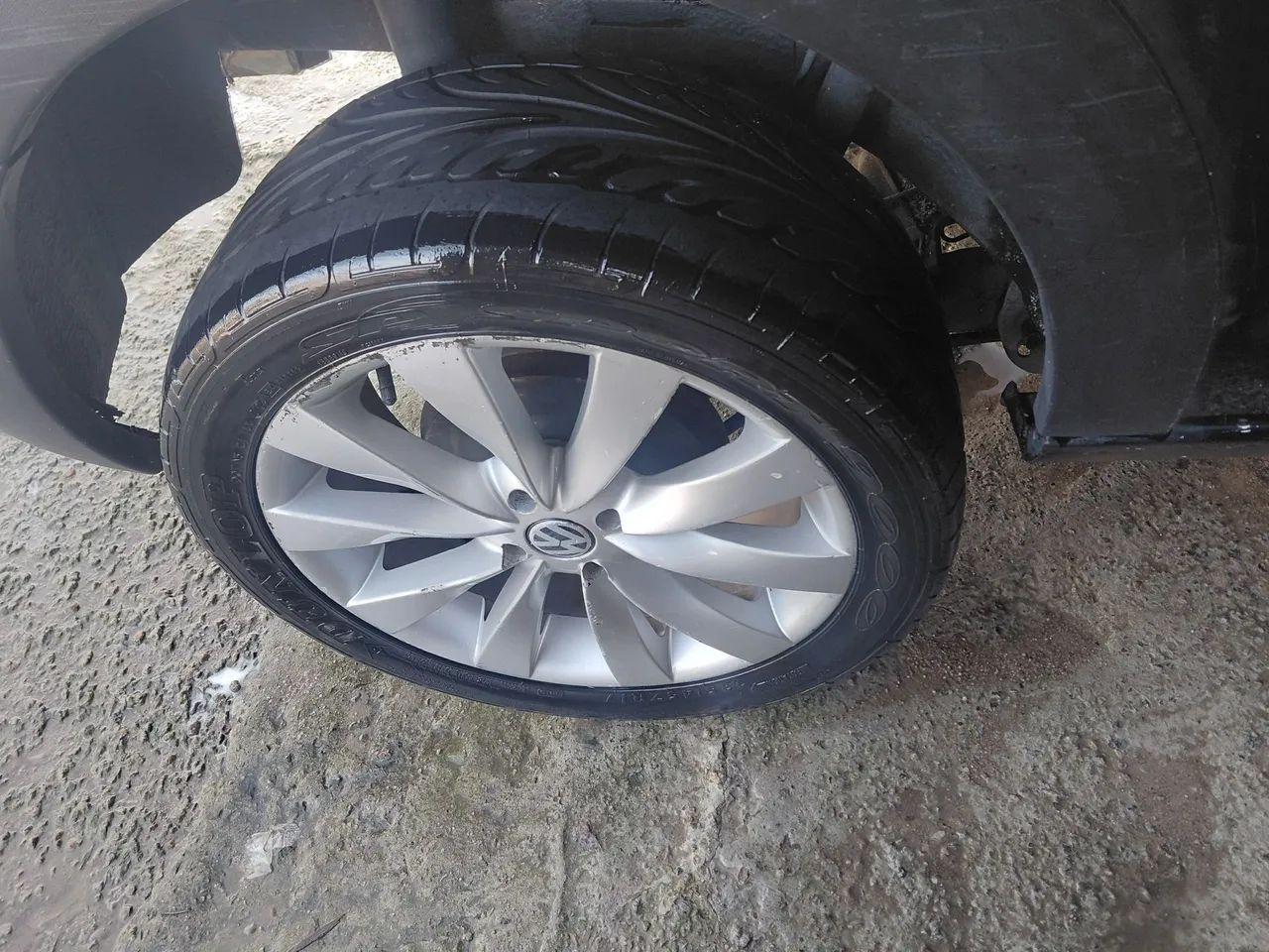 Vendo Roda 17 Saveiro  - Foto 2