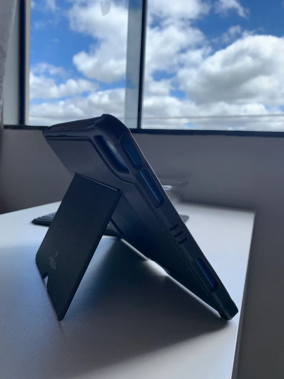 iPad 10° geração - azul - 64gb  - Foto 5