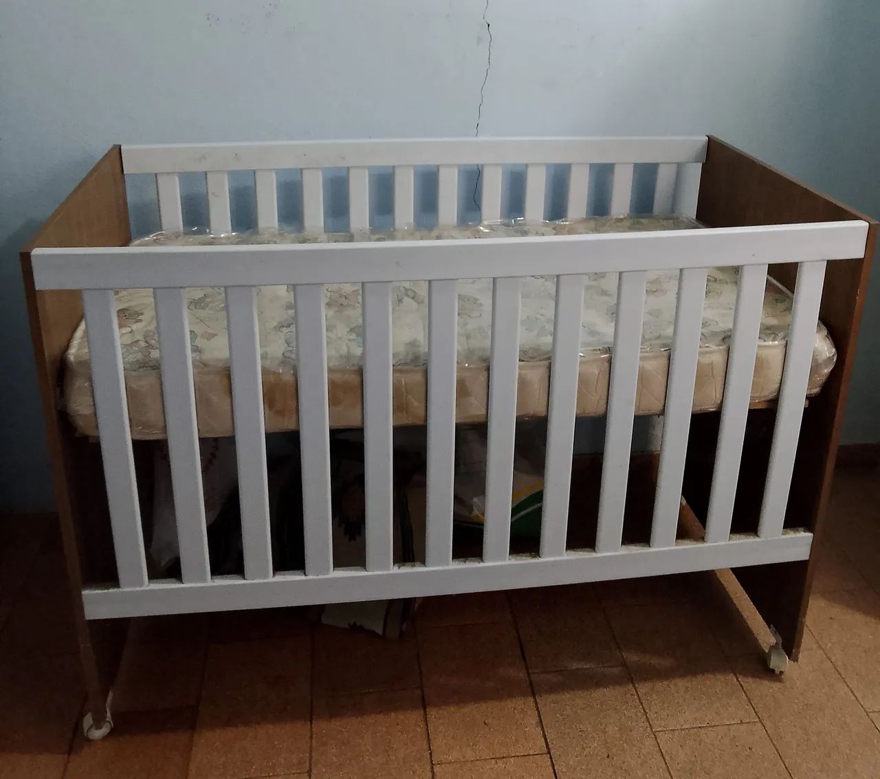 Berço 150 com colchão 