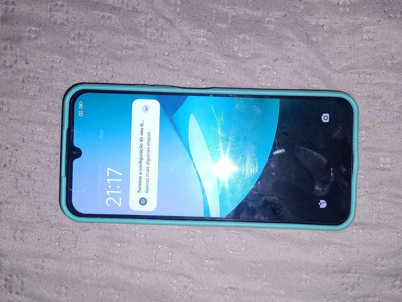 Vende-se dois celulares de 256g / 8Ram