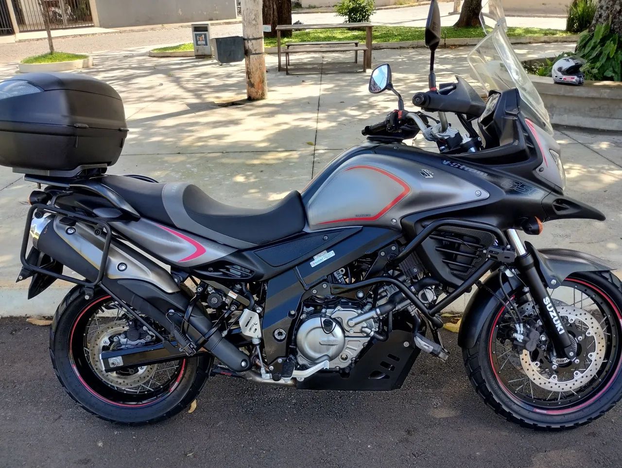 V STROM XT 650 17/18