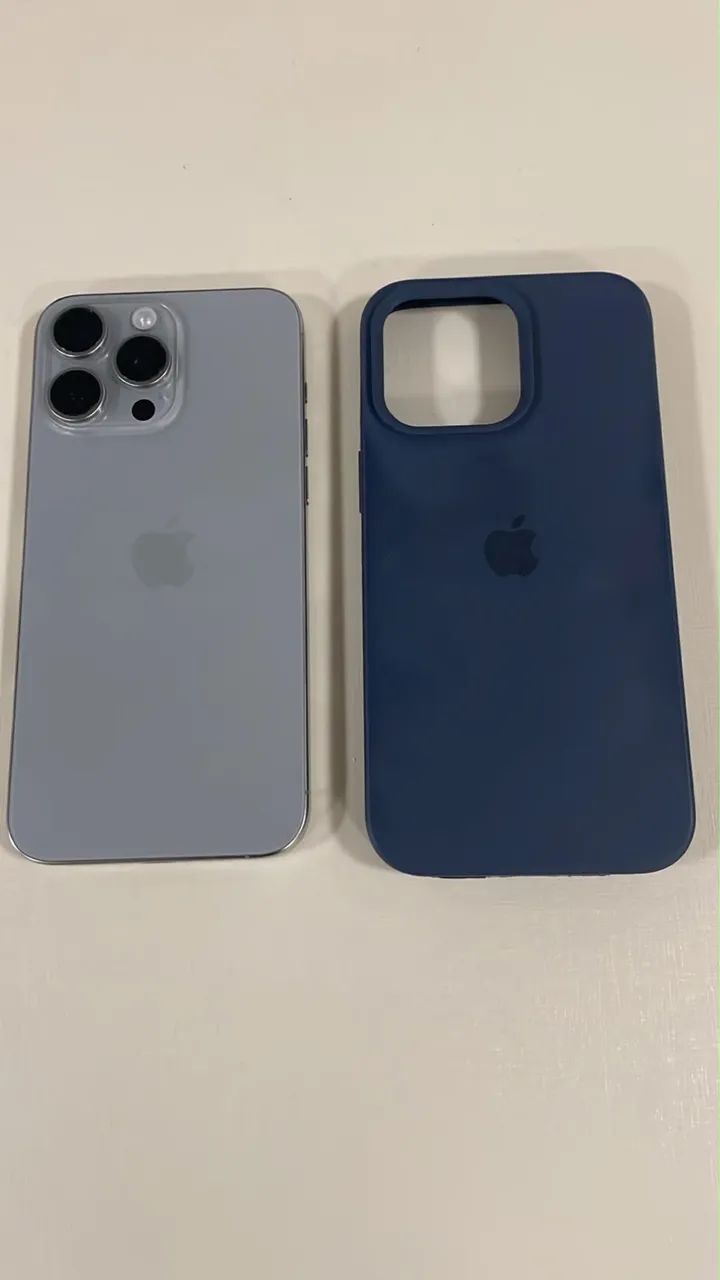 Vendo iPhone 15 Pro Max 256GB, cor Titânio Natural  - Foto 2