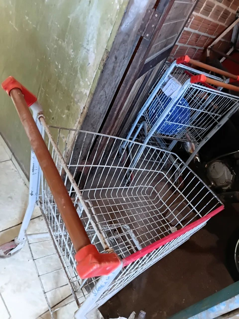 Carrinhos de supermercado 