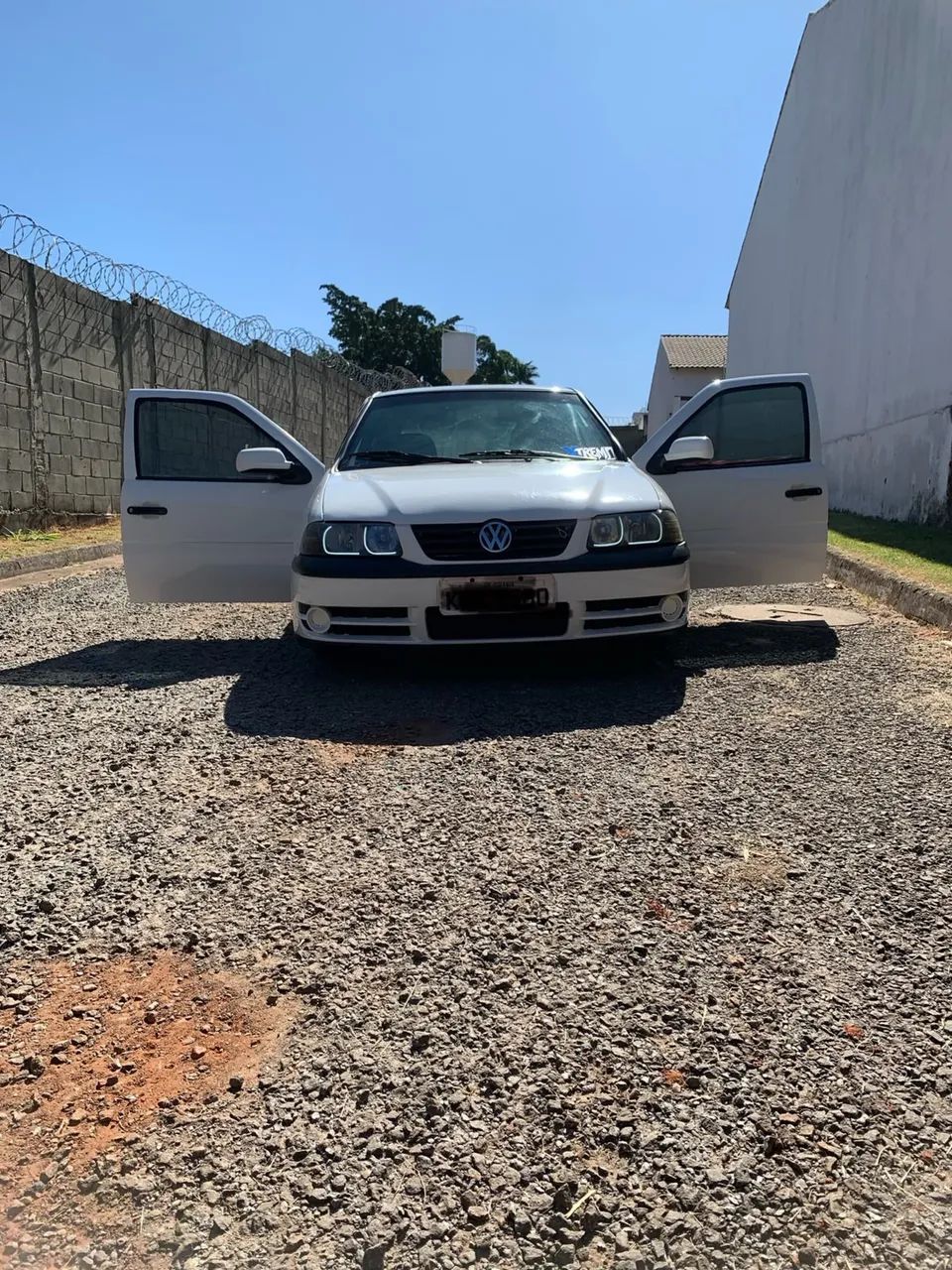 Volkswagen Gol Geração III Power 1.0 MI 16V Gasolina Mec. 4P 2002