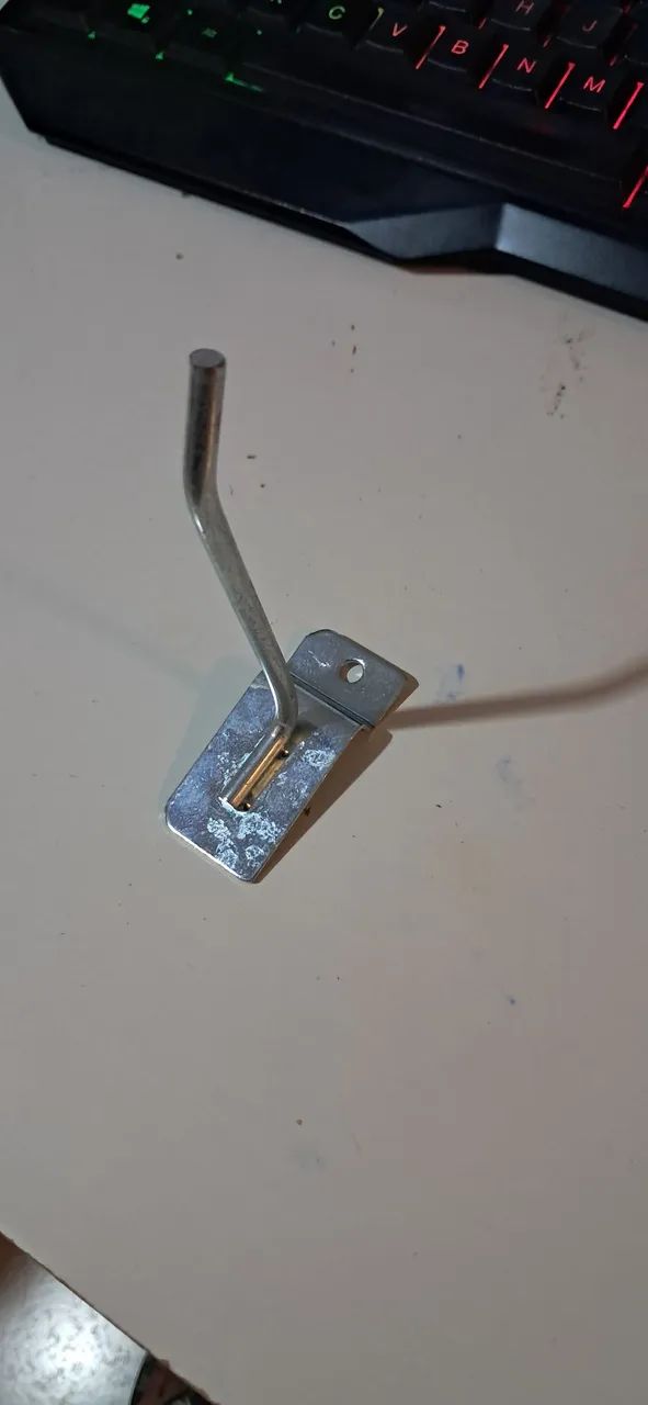 Gancho Para Painel Canaletado 10cm
