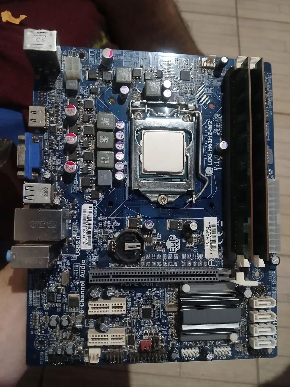 Placa mae h61 + xeon 2630 v4