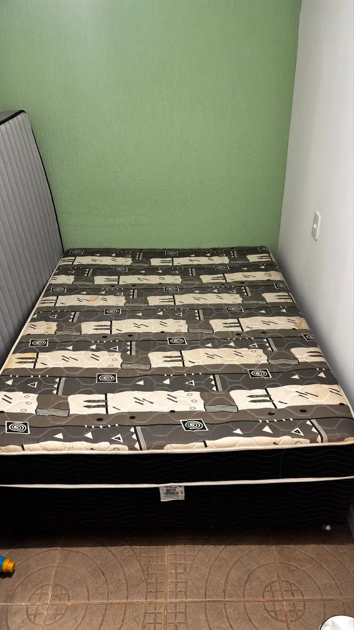 Vendo cama de casal
