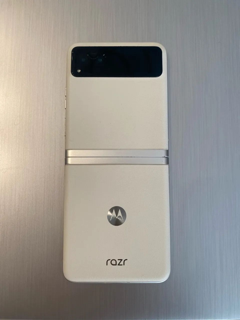 Vendo RAZR 40 Tela parou de funcionar. - Foto 4