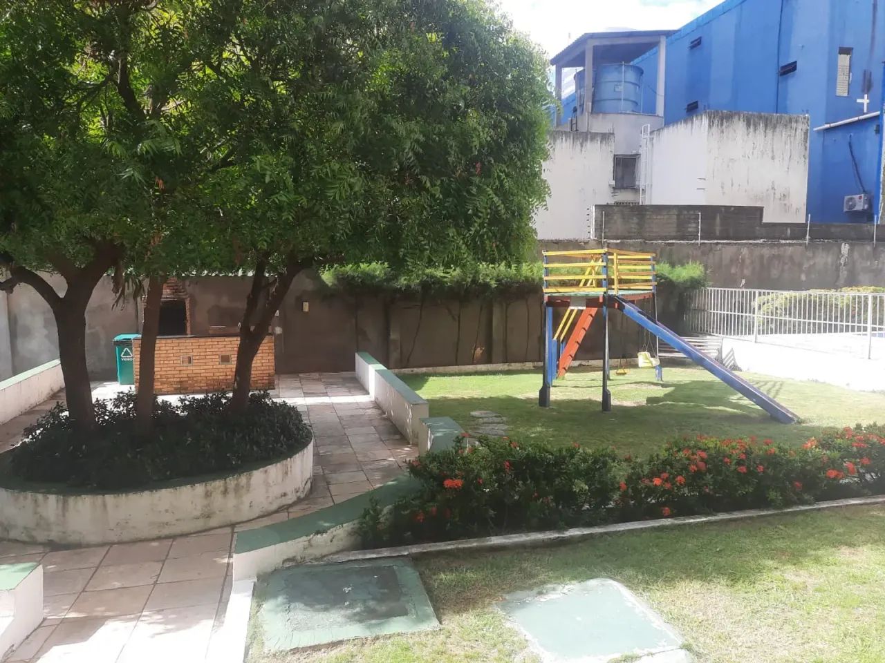 Foto do anúncio de Ótimo Apt° no Meireles - Fortaleza - CE em Meireles, Fortaleza