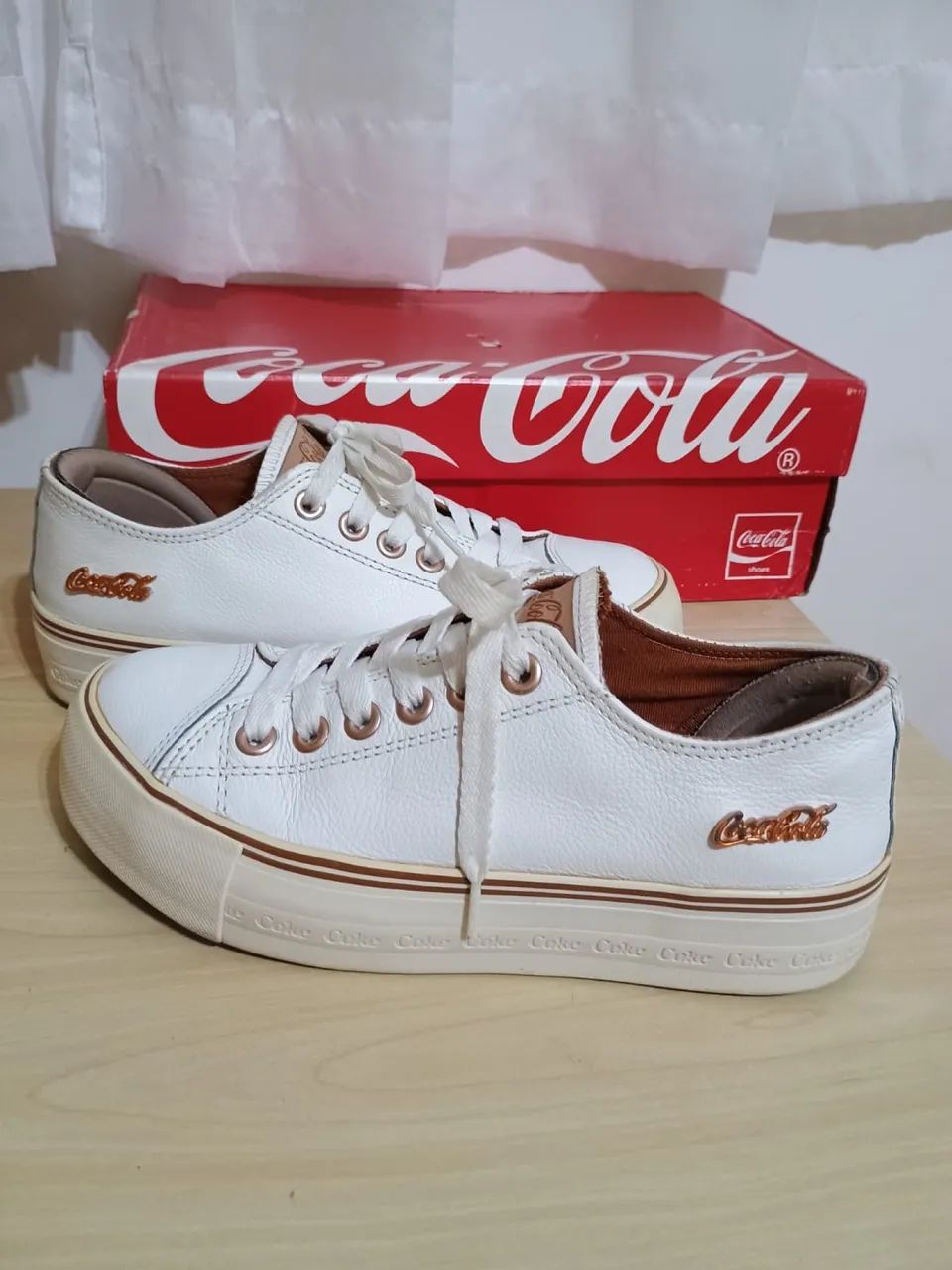 Tênis de Couro original da CocaCola  - Foto 2