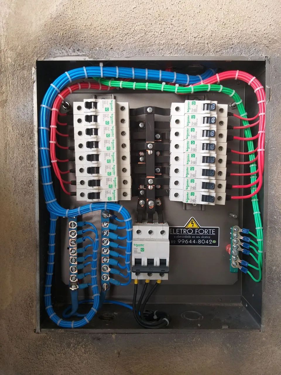 Montagem de Quadro de distribuição, e Instalações Elétrica *  - Foto 2