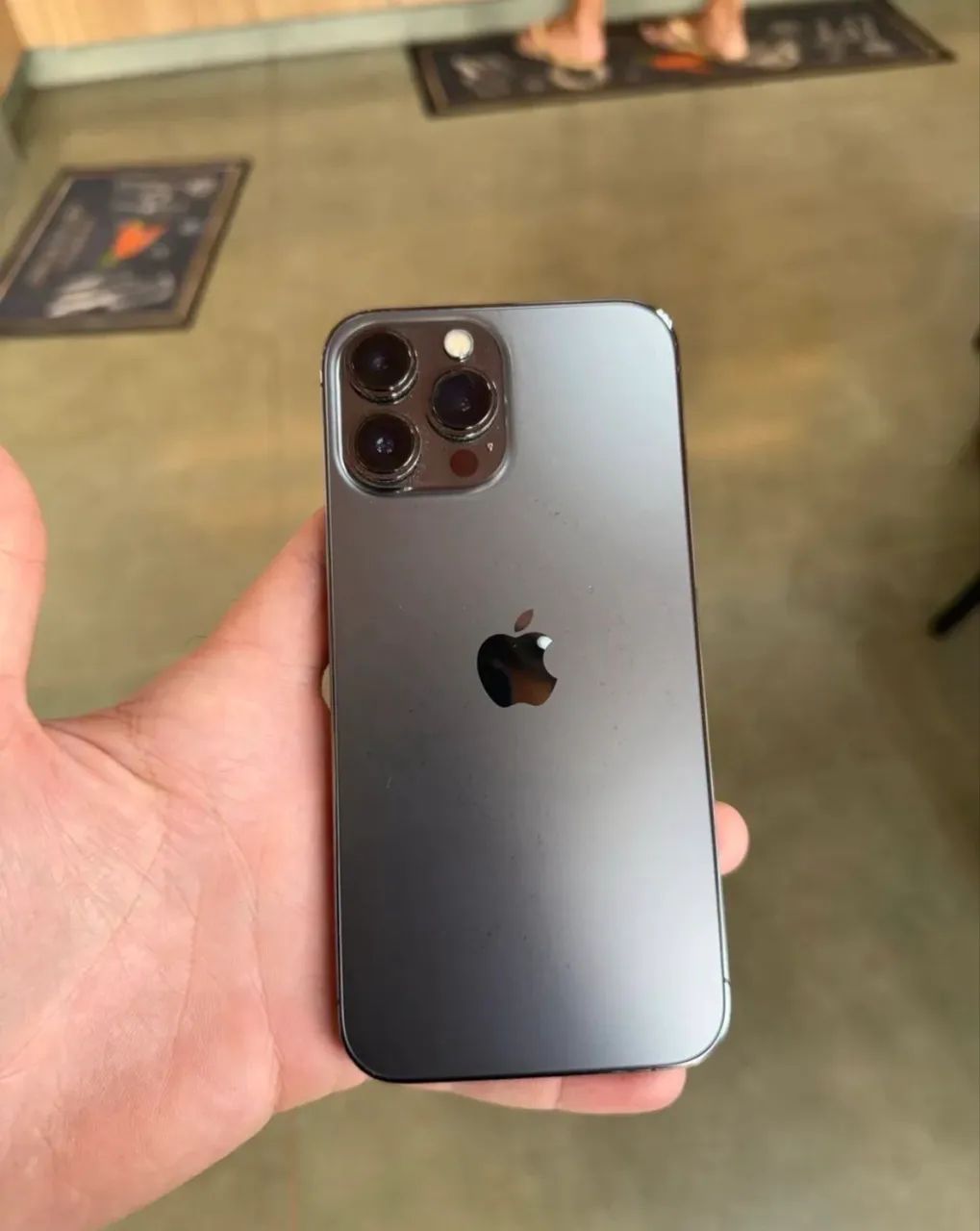 iPhone 13 Pro Max- Cinza Espacial  - Foto 2