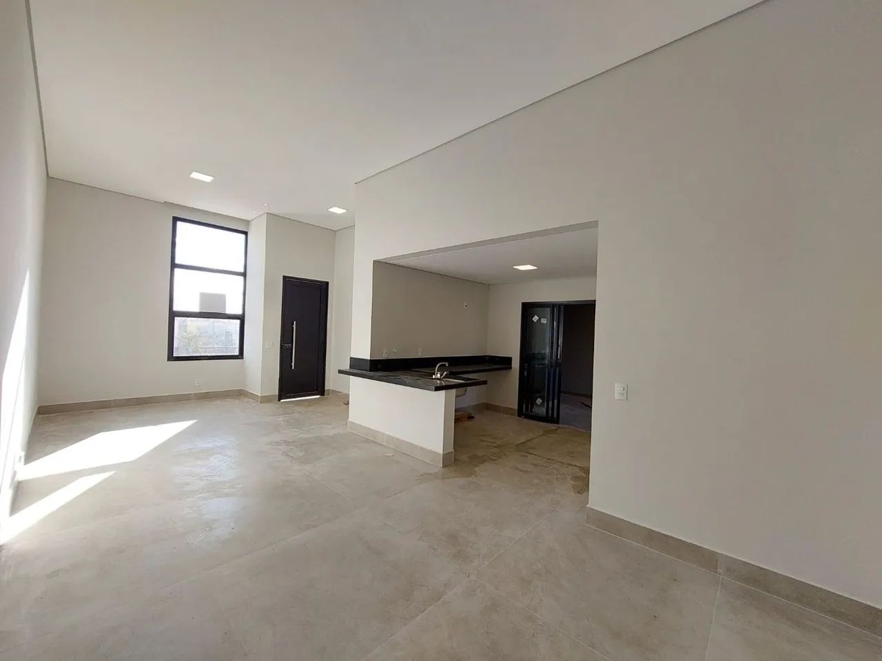 CASA TÉRREA - ACABAMENTO SUPERIOR - CONDOMÍNIO MONTERREY - MONTE MOR - Foto 2