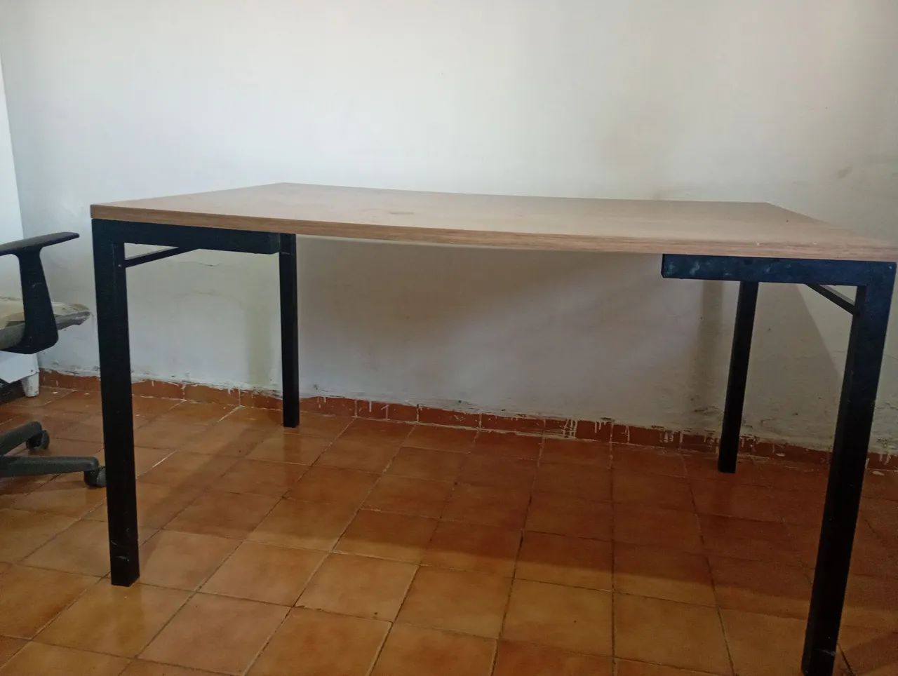 Mesa de madeira com 3 cadeiras - Foto 5