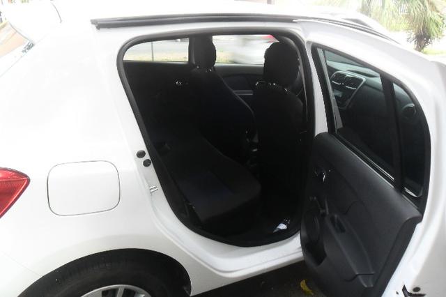 Renault Sandero - Foto 6