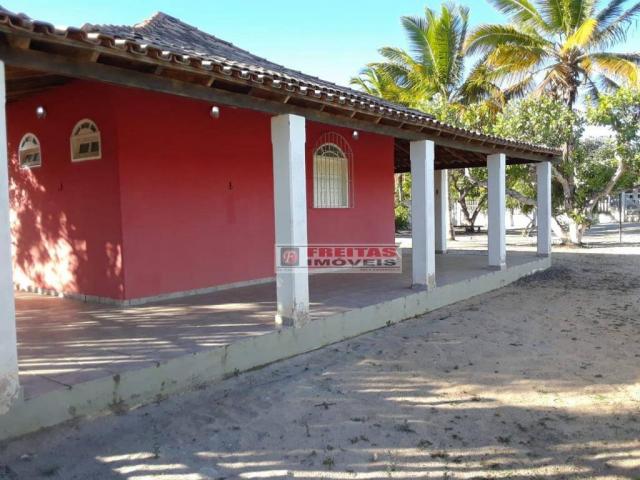 Excelente residência linear, localizada a praia de corumbau, amplo quintal, 02 quartos, ba - Foto 2