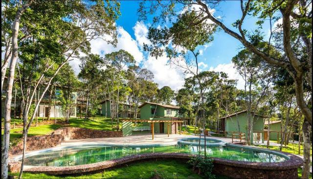 Casa 2/4 Nova, na beira da Lagoa Aruá em Praia Forte !!! Financia !!!