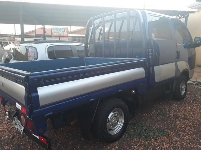 Kia Bongo 2.7 4X4 diesel cab. Dupla 2005 - Foto 2