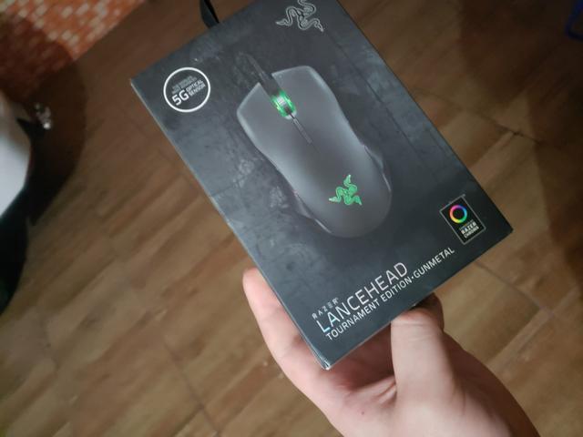 Mouse razer lancehead chroma