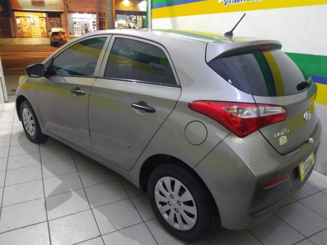 HB20 Comfort Plus 1.0 Flex 12V Mec - Foto 5