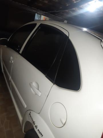 Vende_se ou troca por carro de menor valor só hoje 11.000 mais 2.000,00 documentos - Foto 5