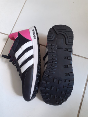 olx tenis adidas feminino