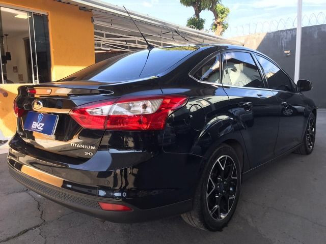 Ford Focus Sedan 2.0 Titanium - Foto 5