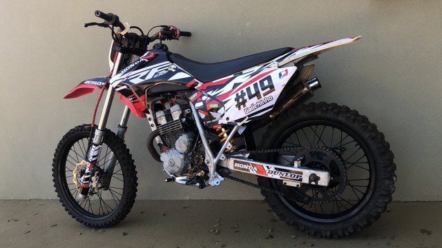 XR TORNADO COM MOTOR XRE 300