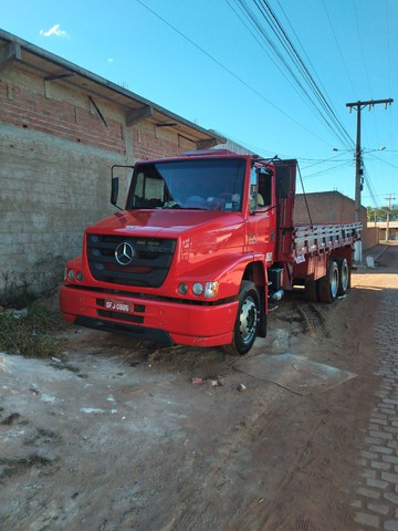VENDE-SE ATRON 2324