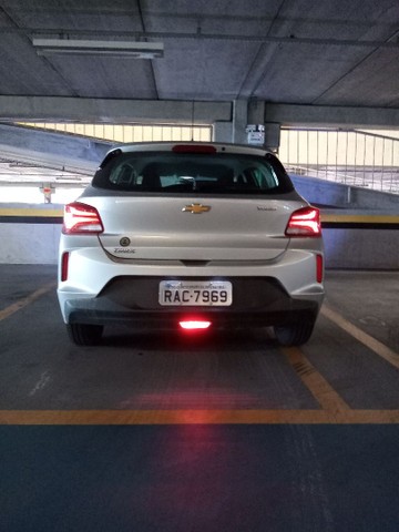 ONIX TURBO PRATA HB 2020 20 MIL KM